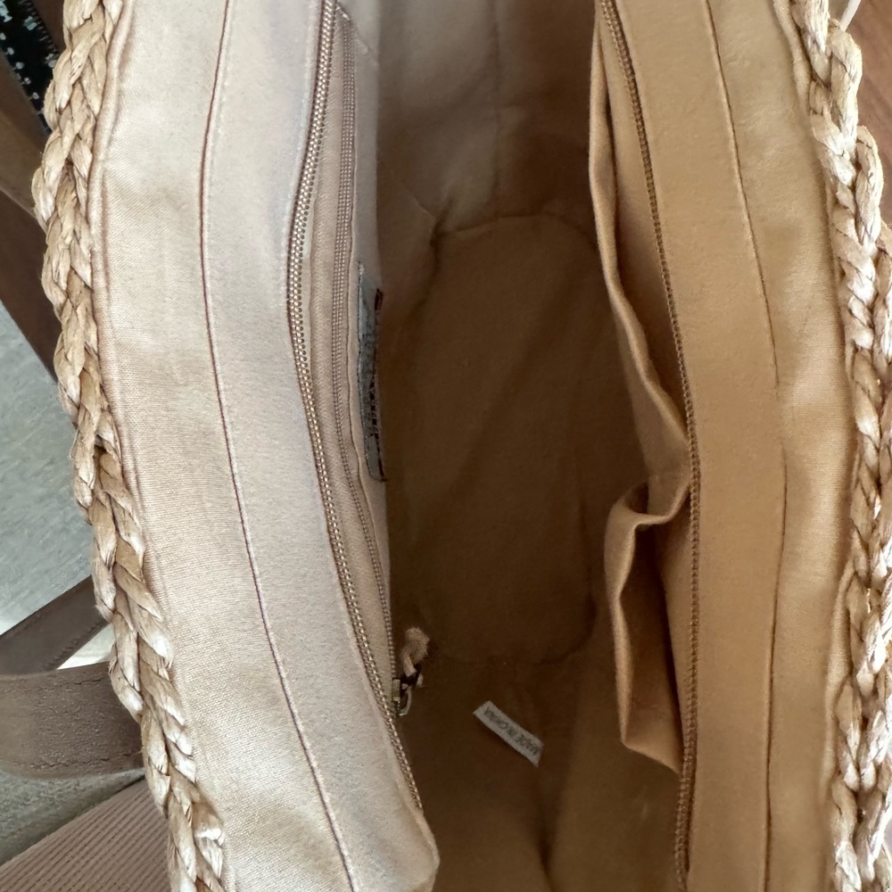 Sea & Sand woven seagrass zipped tote! Beach here you come! NWOT - Picture 7 of 9